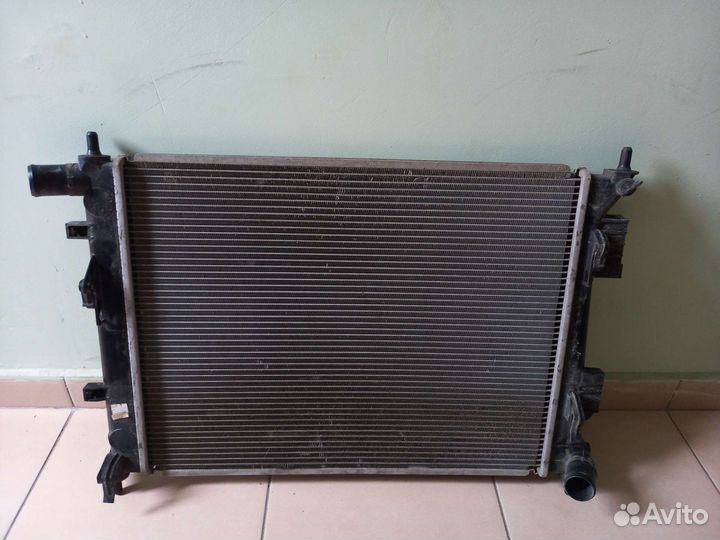 Радиатор охлаждения на киа рио 3