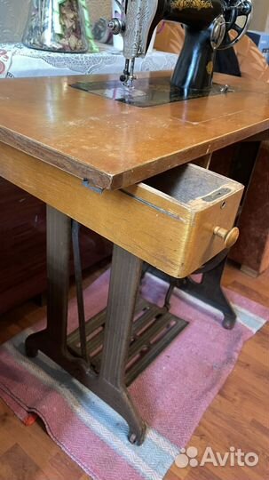 Швейная машина подольск ножная