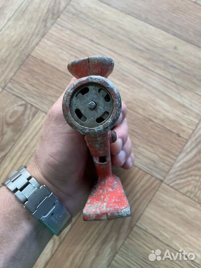 Игрушечная мясорубка