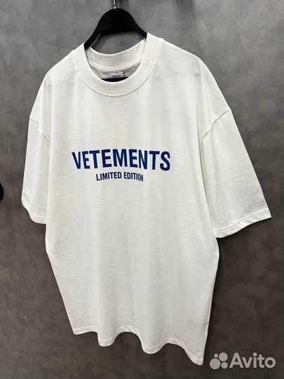 Футболка оверсайз Vetements