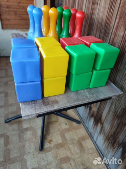 Кегли детские и кубики (Развивающие игрушки)