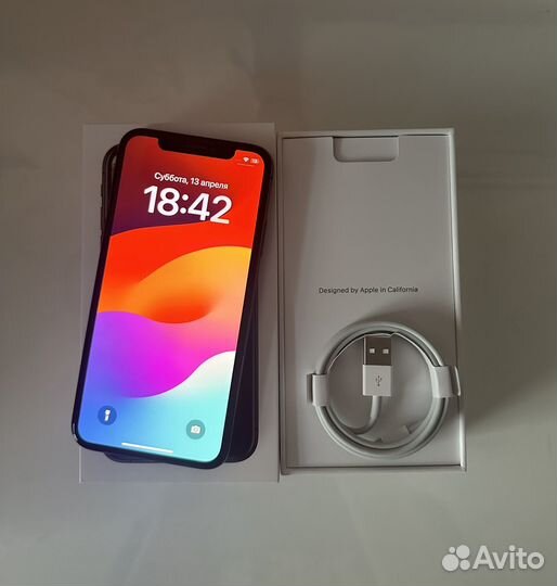 iPhone Xs, 64 ГБ