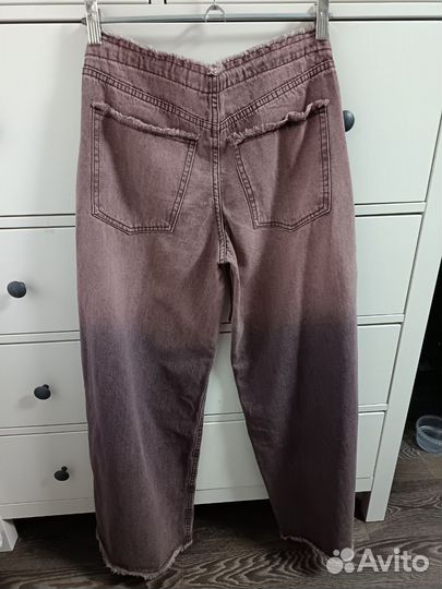 Джинсы широкие