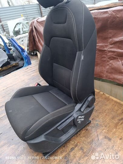 Сиденье переднее левое (Geely Coolray)