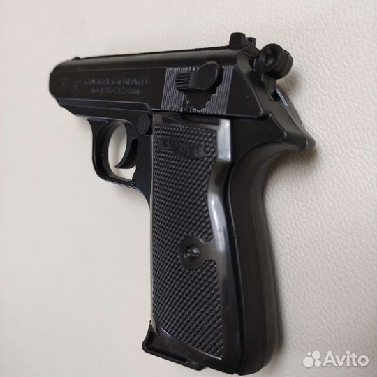 Зажигалка газовая 