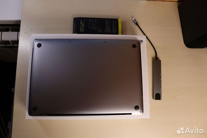 Macbook Pro 16 2019 i9-64gb-512gb-8gb видео