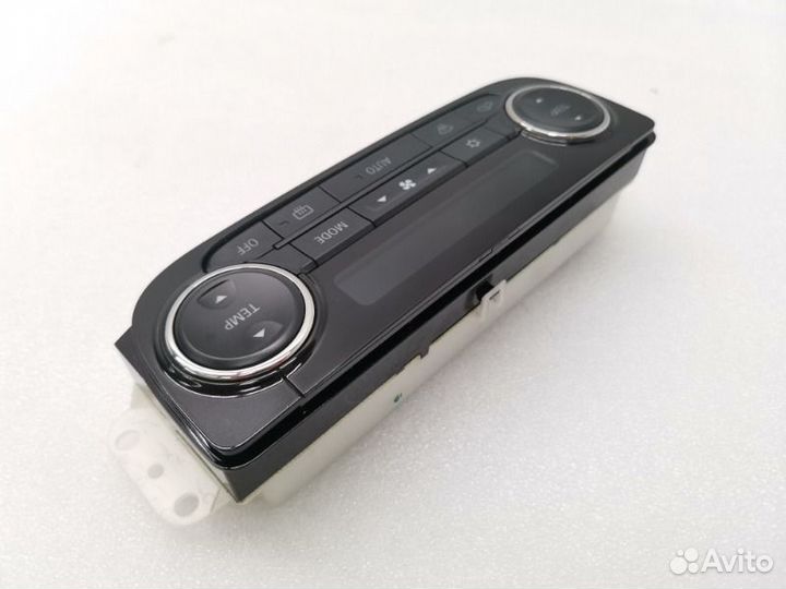 Блок управления климат-контролем Mitsubishi