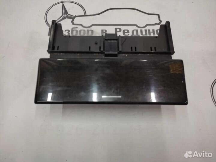 Вещевой отсек w210 E-class 611.961 1999