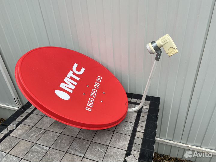 Продаю 2 компекта спутникового тв МТС