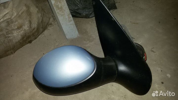 Пежо 206 зеркало правое электрическое