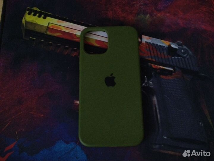 Чехол от iPhone 12