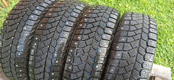 Viatti Brina Nordico V-522 175/65 R14 82T