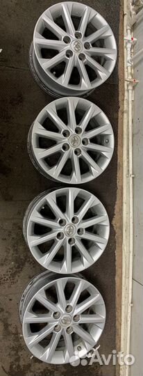 Оригинальные диски на toyota camry r16