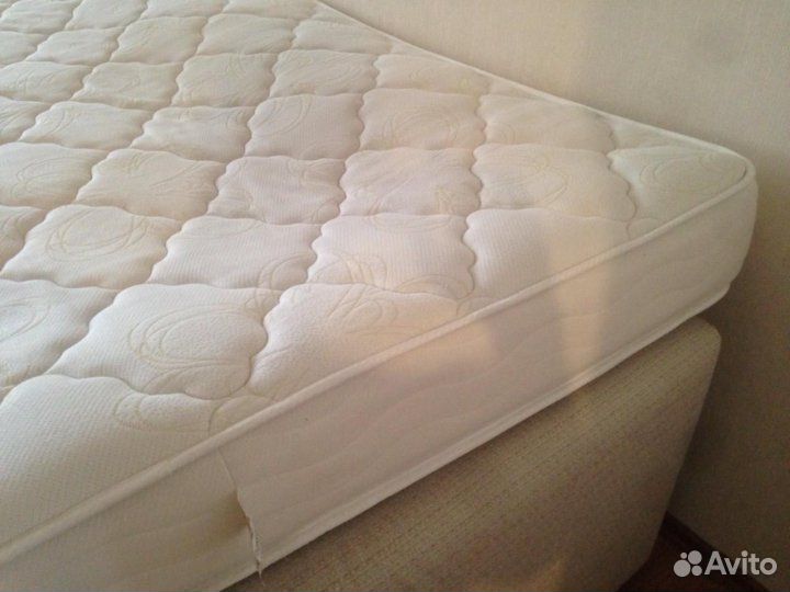 Матрас 180х200 см