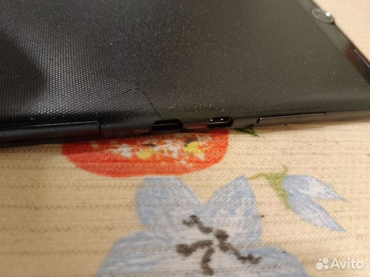 Планшет Lenovo IdeaTab S6000-H