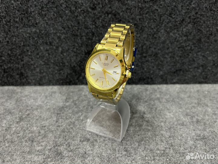 Часы casio новые