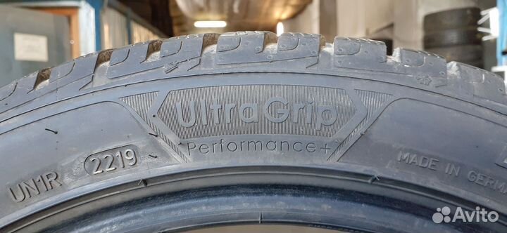 Goodyear UltraGrip Performance 225/45 R17