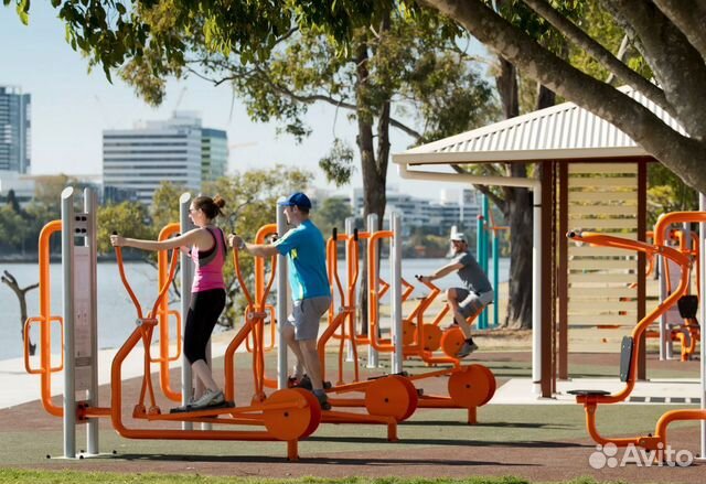 Уличный тренажер Трицепс машина