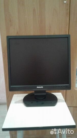 Монитор Philips
