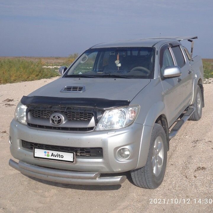 Toyota Hilux: фото владельца