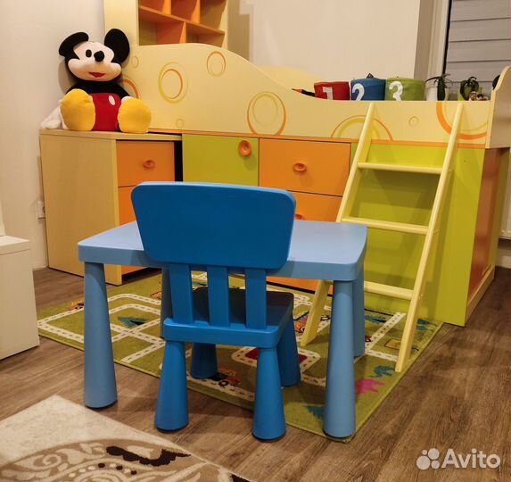 Кровать-чердак комбинированная со столом