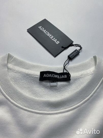 Свитшот Balenciaga