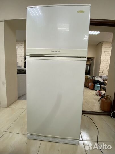 Холодильник daewoo no frost в отличном состоянии