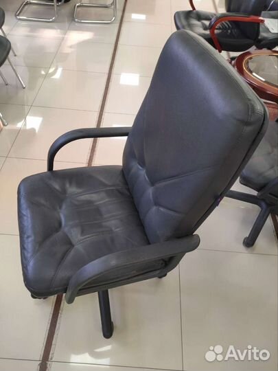 Компьютерное кресло, кресло руководителя, кресло