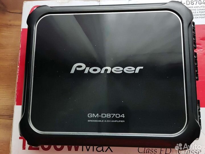 Pioneer GM-D8704