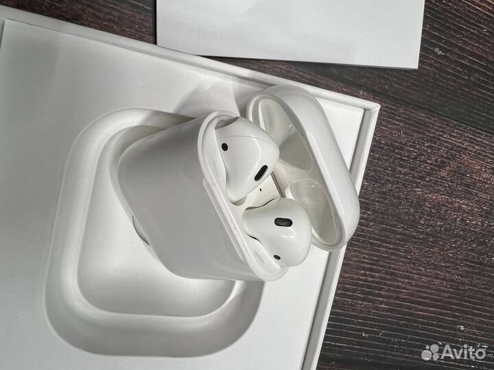 AirPods 1