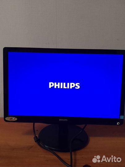 Монитор Philips