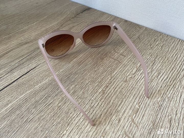 Солнцезащитные очки, женские