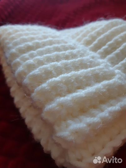 Шапка женская вязаная ручная работа