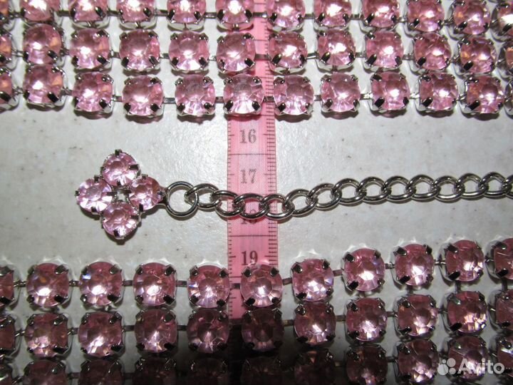 Широкий пояс с розовыми стразами