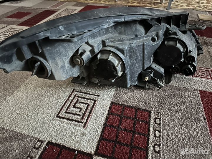 Фара на Kia ceed левая