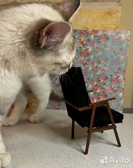 Кресло для кукол в советском стиле