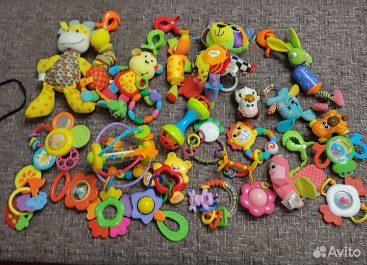 Пакет развивающих игрушек для новорождённых