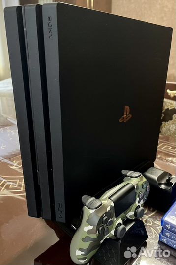 Sony PS4 pro 1tb