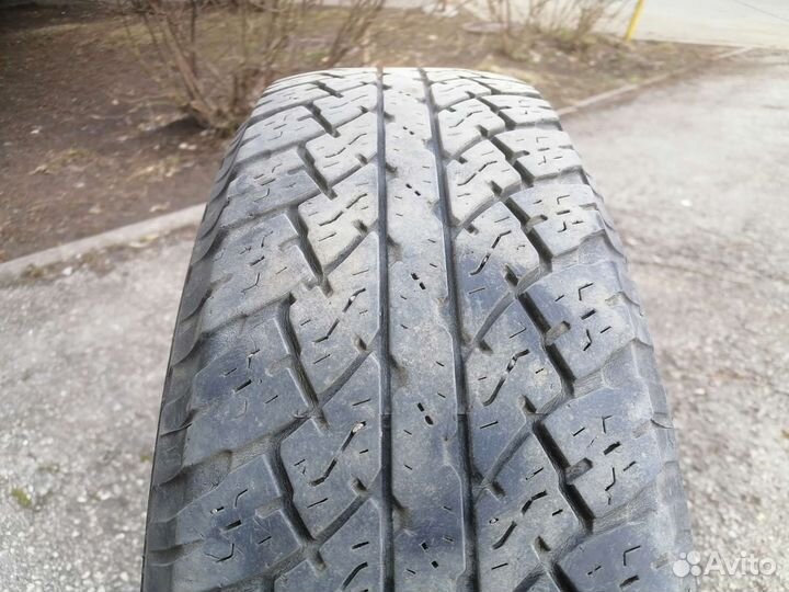 Bridgestone Dueler A/T 215/70 R16