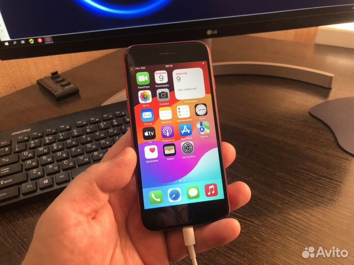 iPhone SE (2020), 64 ГБ