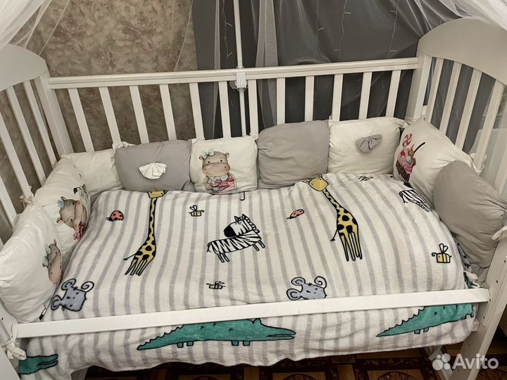 Детская кроватка