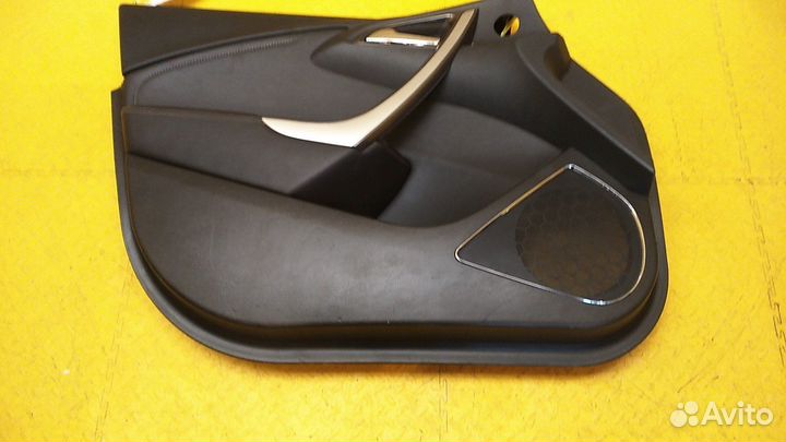 Обшивка двери передней левой Astra J