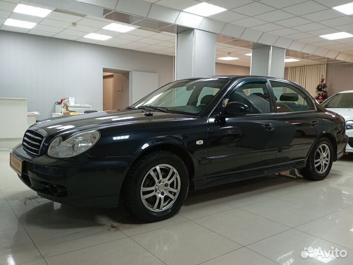 Hyundai Sonata 2.0 МТ, 2011, 190 000 км