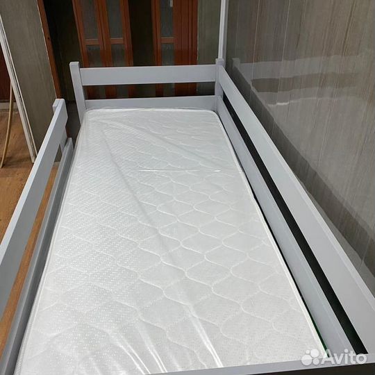 Детская кроватка Софа