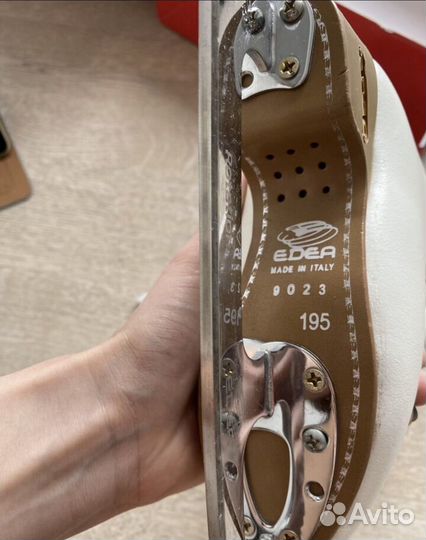 Коньки для фигурного катания