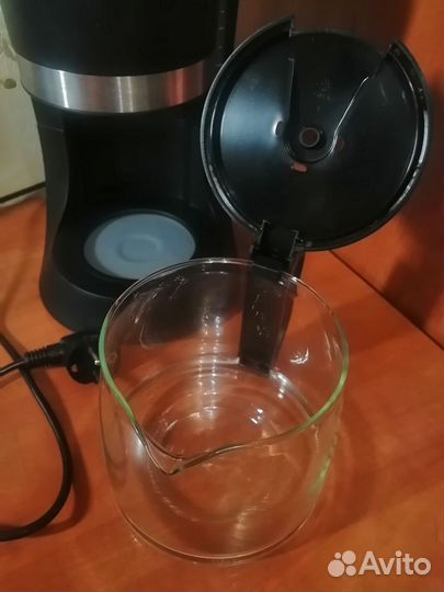 Кофеварка капельная Dexp