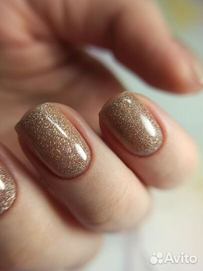 Маникюр и педикюр