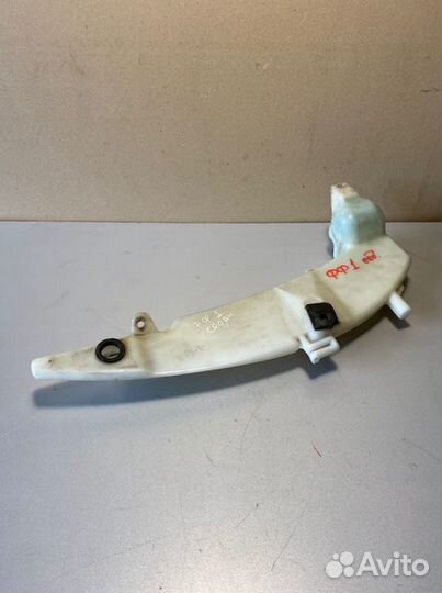 Бачок омывателя Ford Focus 1