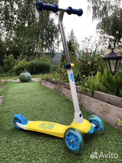 Самокат детский трехколесный из Декатлона