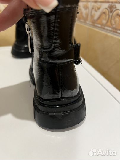 Ботинки для девочки